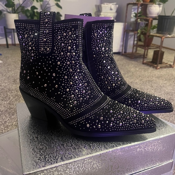 Rhinestone Cowboy Boots Sparkly Ankle Boots with Pointed Toe and Chunky Heel - Picture 1 of 6